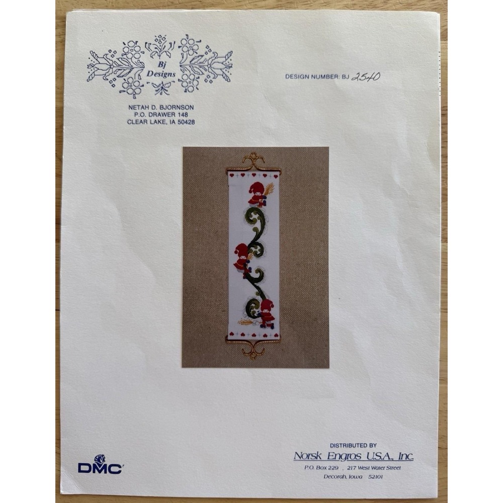 BJ Designs Counted Cross Stitch Chart Design No. BJ2540 Nisse On Rosemal‎ Scroll